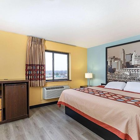 Super 8 By Wyndham Eddyville/Kuttawa Dış mekan fotoğraf